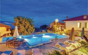 Amazing Home In Icici With Outdoor Swimming Pool